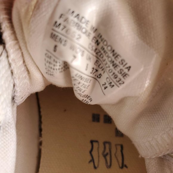 White Converse all star  szMens5 womens7 - Picture 2 of 7